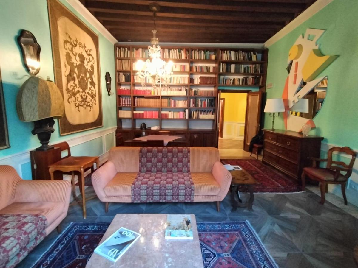 Luxury Apartment Near Rialto Bridge Венеция Экстерьер фото